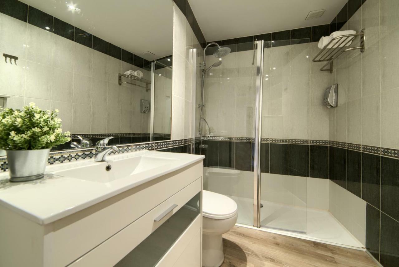 Apartamentos4U Tudela Centro - Parking Incluido 外观 照片